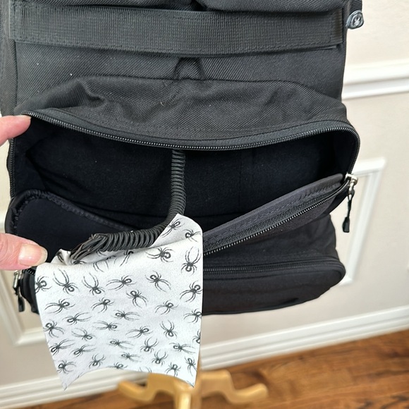 Spyder SHAKE BACKPACK - black - Picture 11 of 16